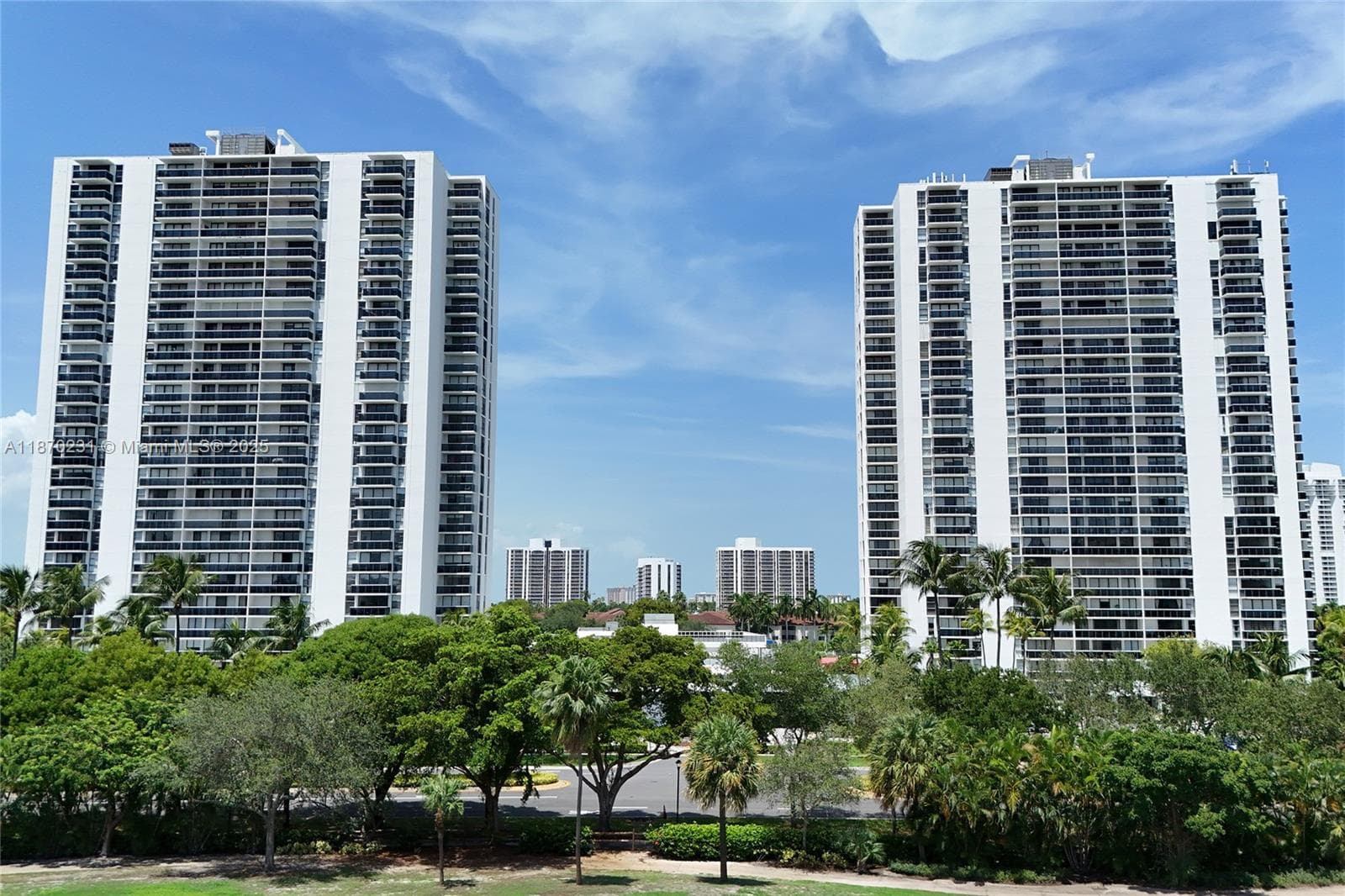 3675 N Country Club Dr # 204, Aventura FL 33180 — 80