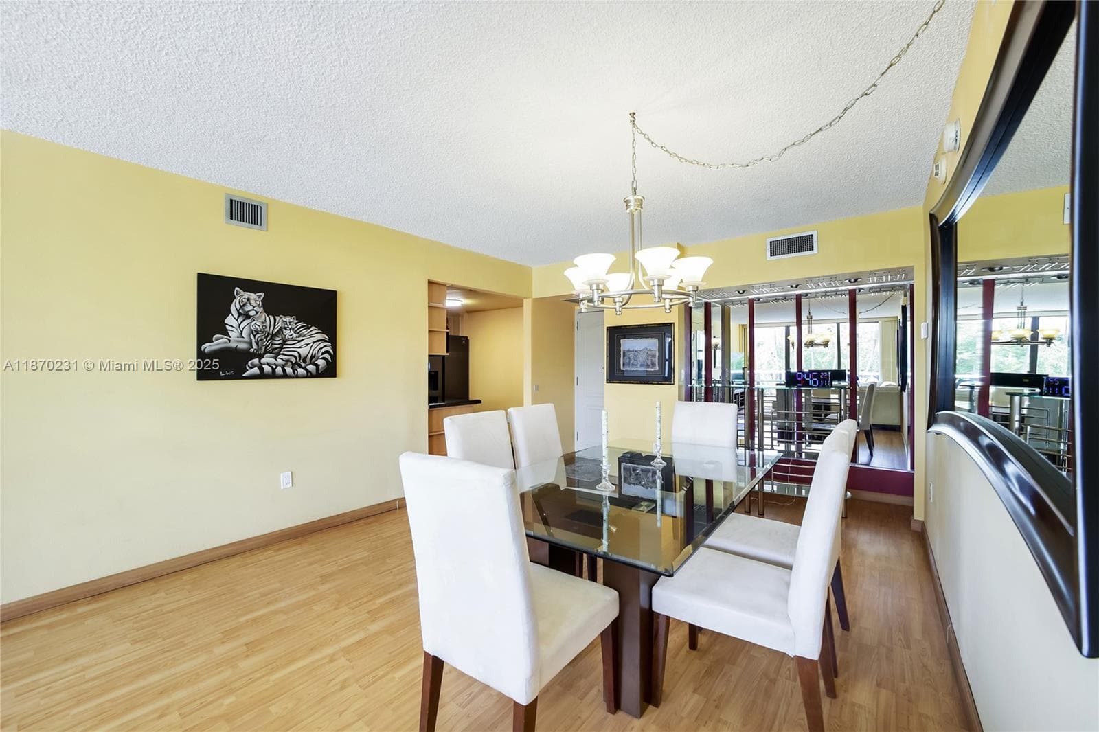 3675 N Country Club Dr # 204, Aventura FL 33180 — 20