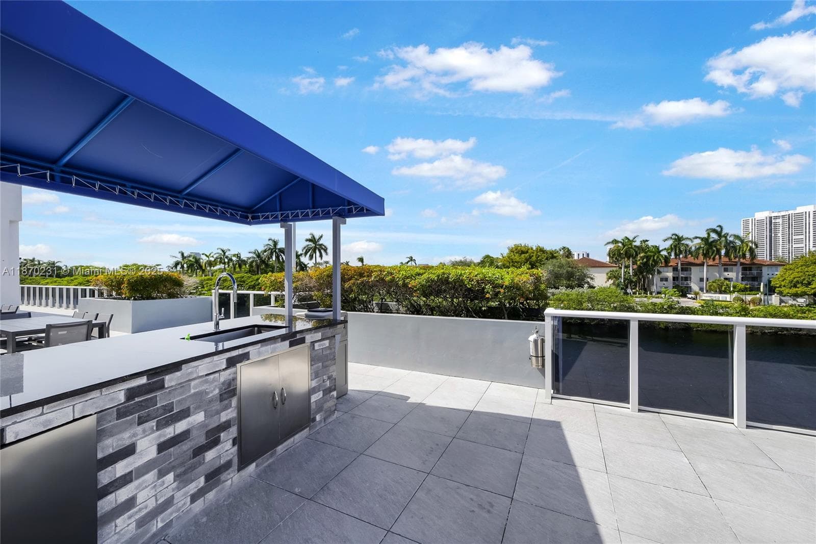 3675 N Country Club Dr # 204, Aventura FL 33180 — 50