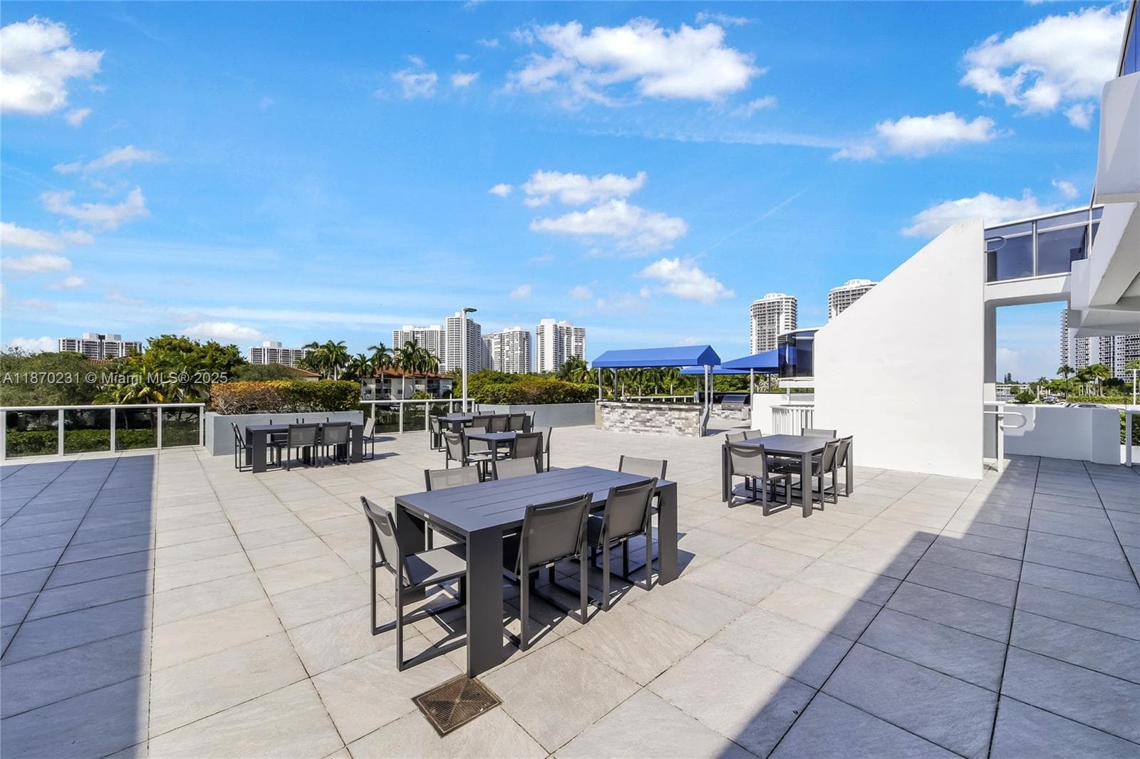 3675 N Country Club Dr # 204, Aventura FL 33180 — 54