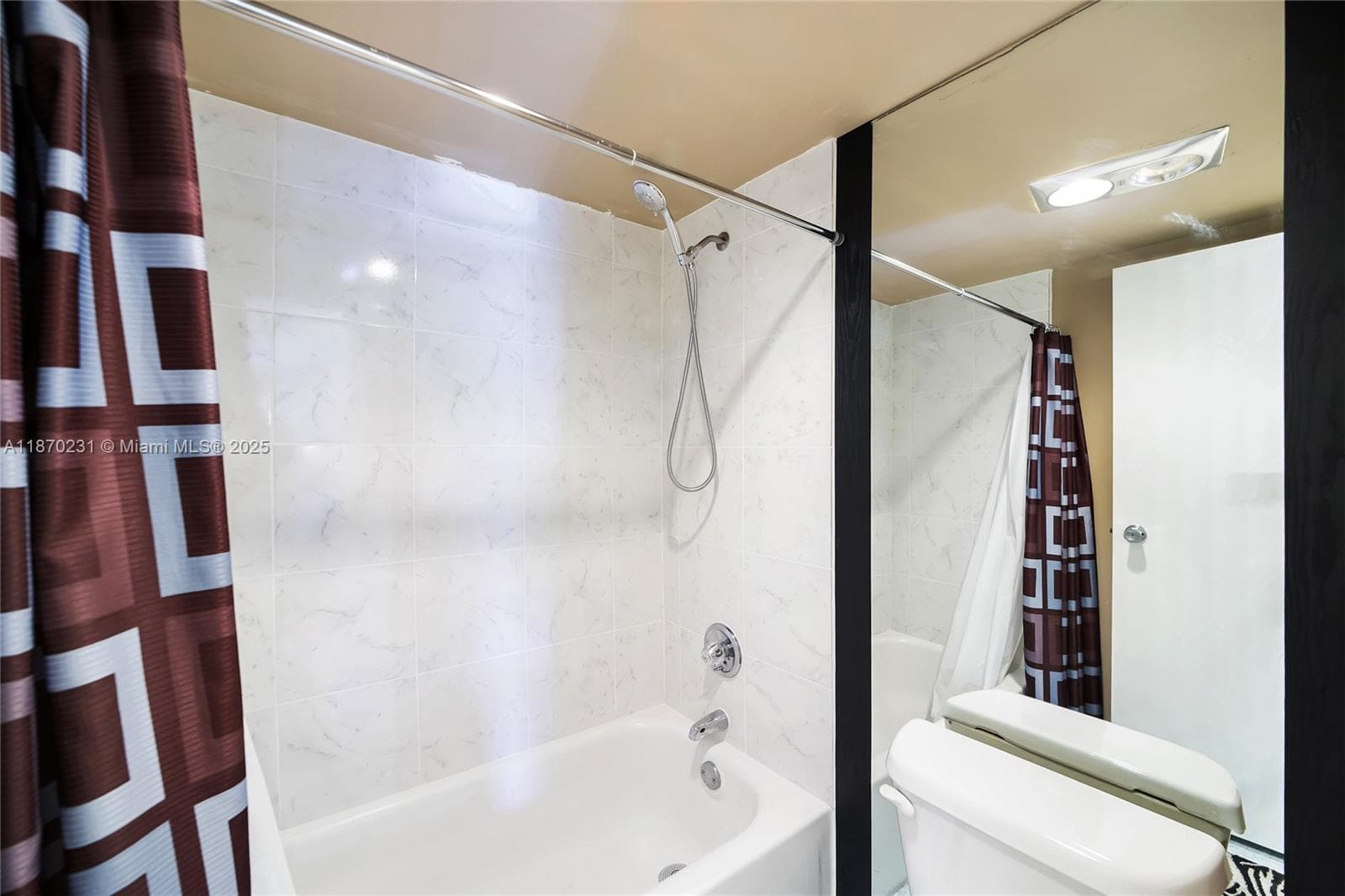 3675 N Country Club Dr # 204, Aventura FL 33180 — 37