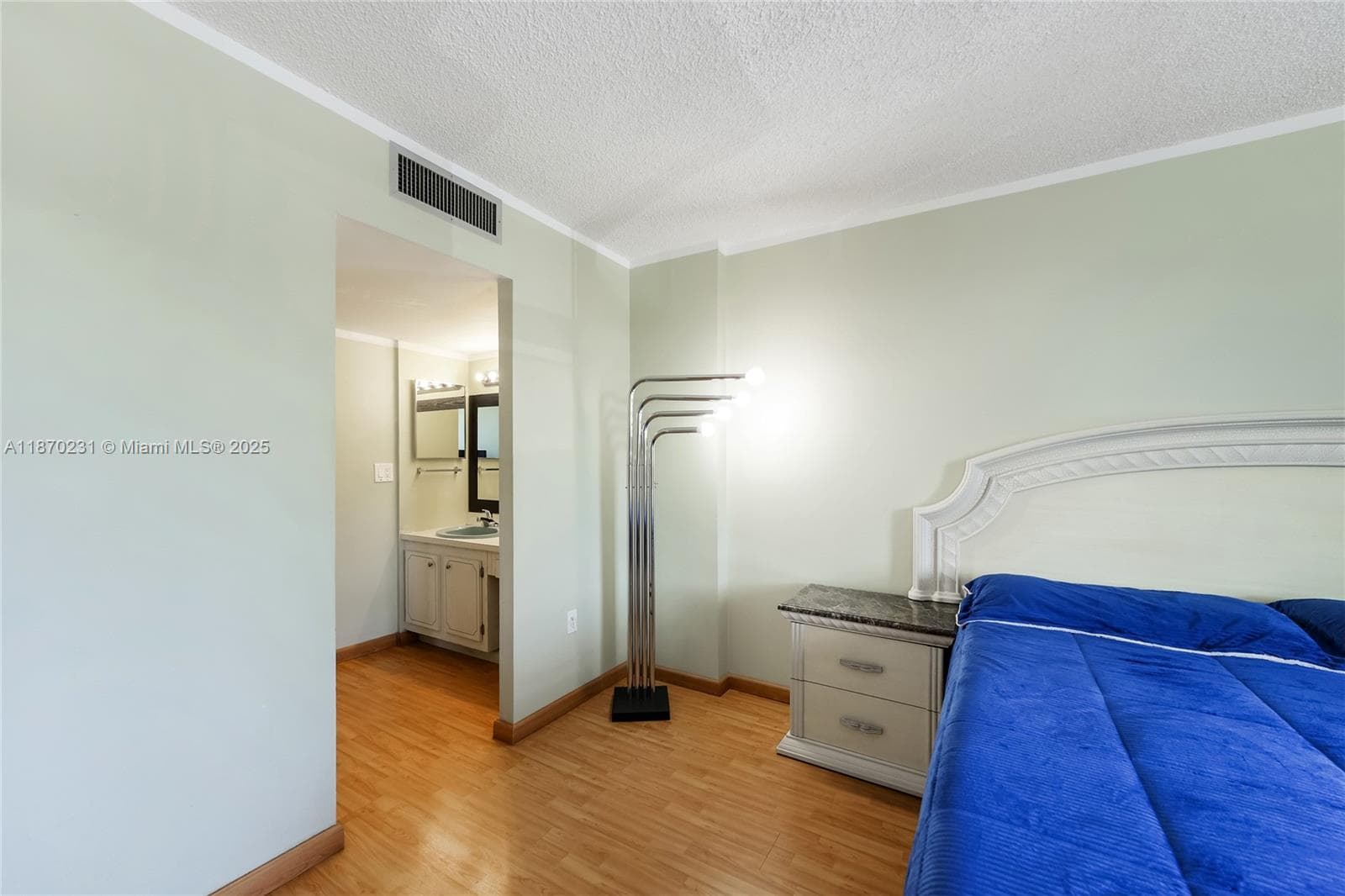 3675 N Country Club Dr # 204, Aventura FL 33180 — 31