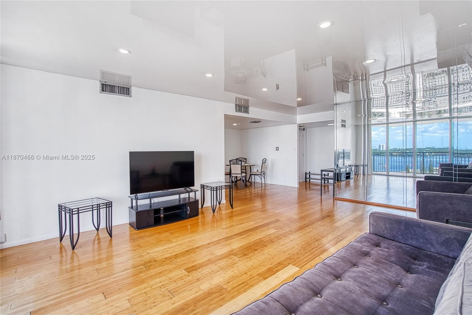 18021 Biscayne Blvd # 1604, Aventura FL 33160 — 6