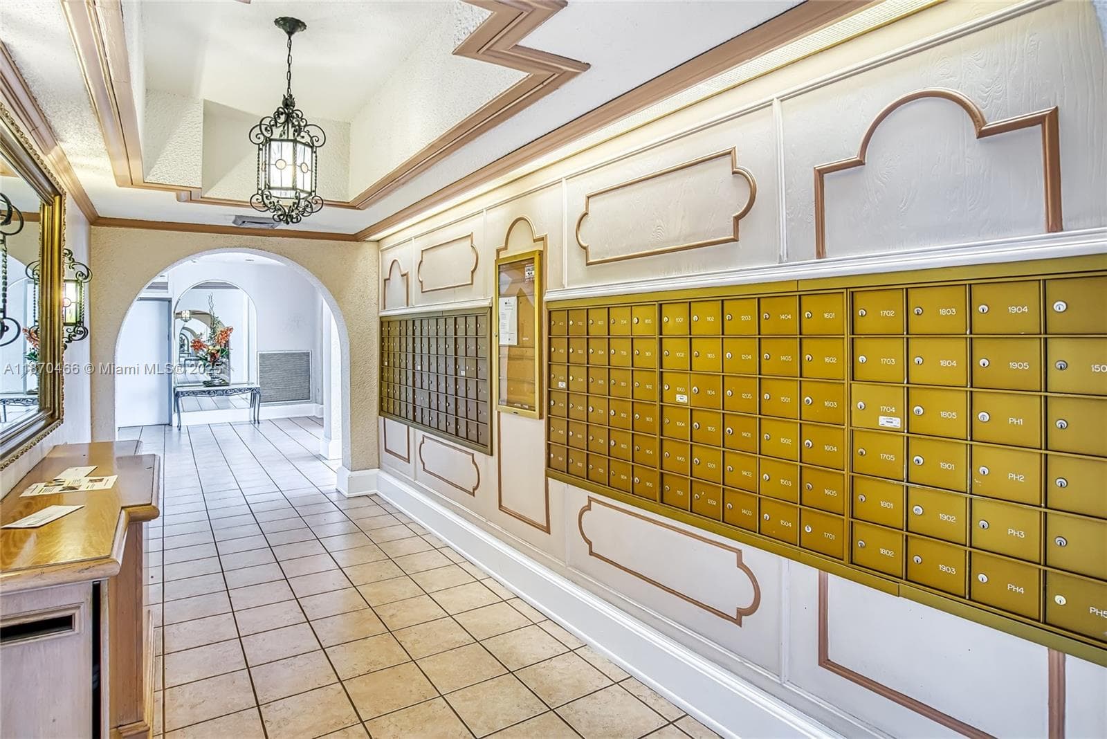 18021 Biscayne Blvd # 1604, Aventura FL 33160 — 45