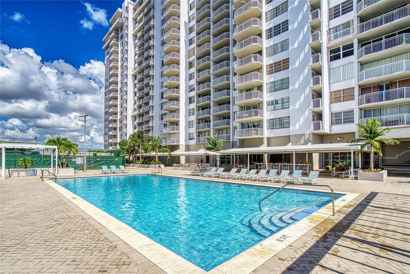 18021 Biscayne Blvd # 1604, Aventura FL 33160 — 48