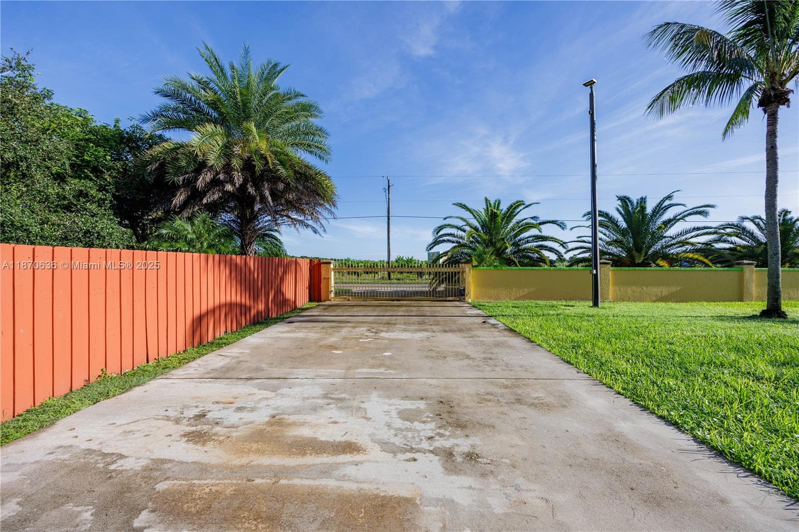 Biscado Ests Sec 1, Homestead, FL — 68