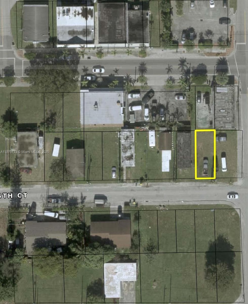 211 SW 4th Ct, Homestead FL 33030 — 1