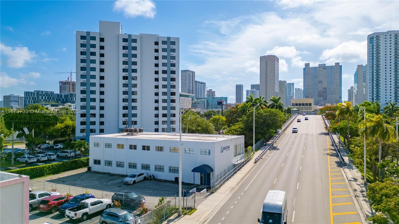 529 W Flagler St, Miami FL 33130 — 5