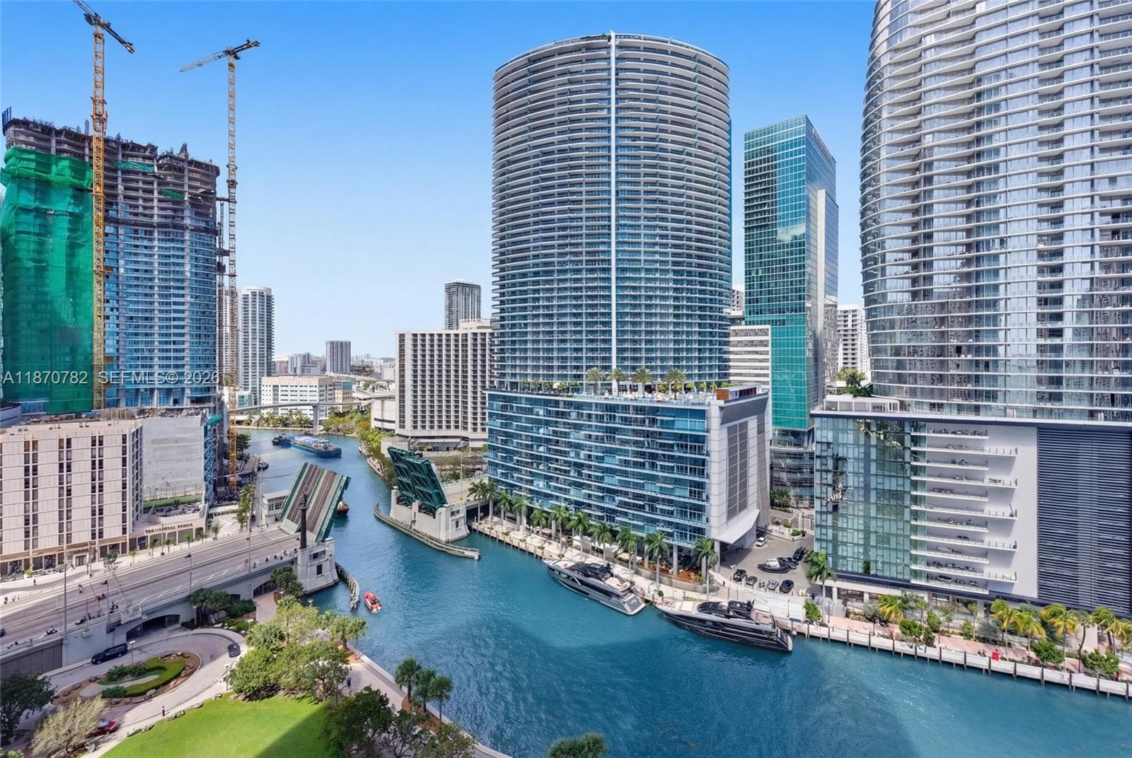 465 Brickell Ave # 2002, Miami FL 33131 — 25