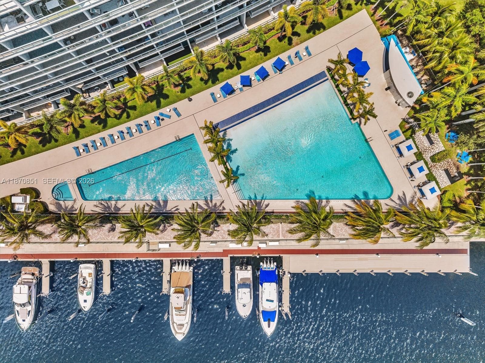 2950 NE 188th St # 312, Aventura FL 33180 — 39