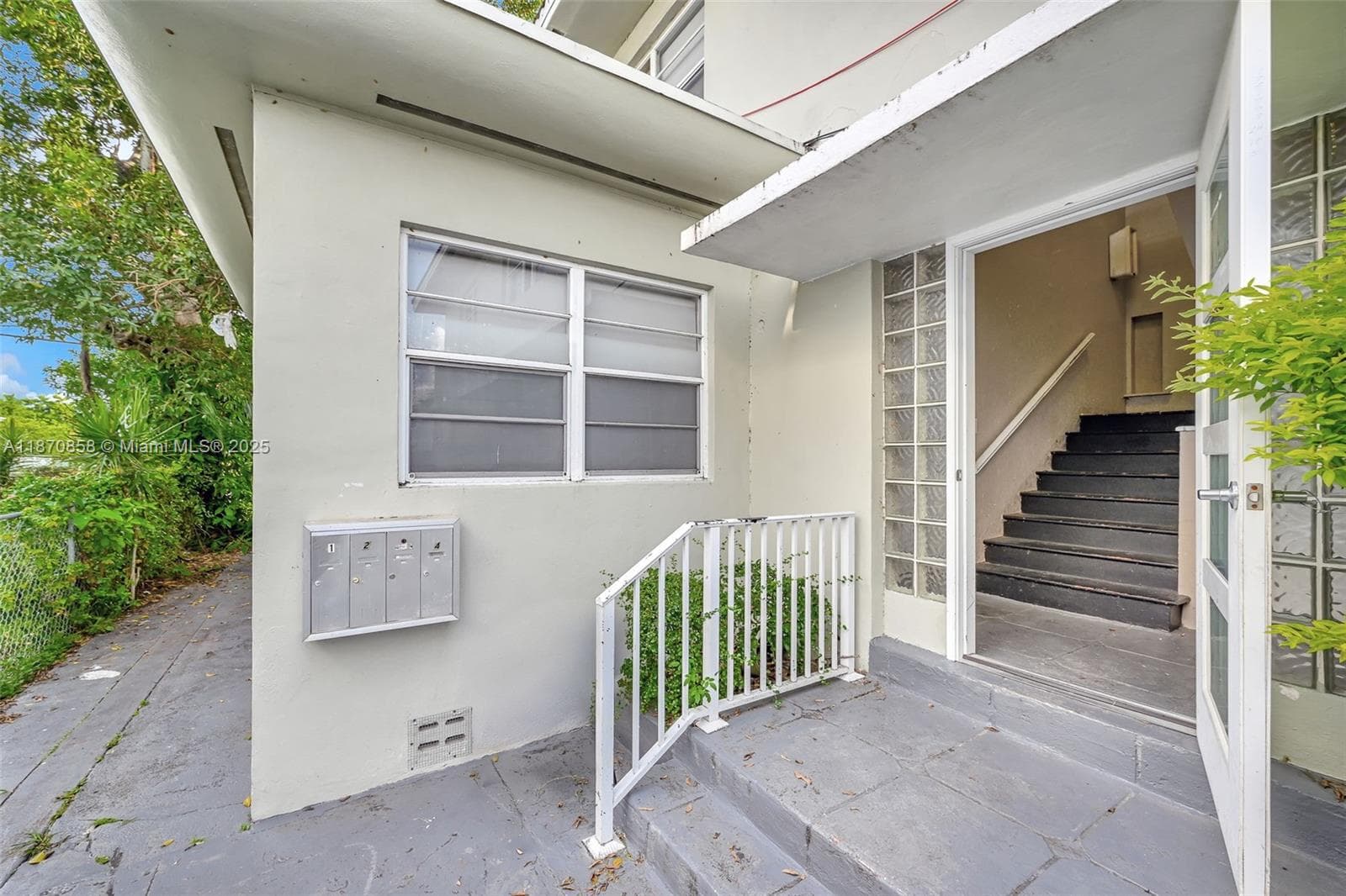 1784 Marseille Dr, Miami Beach FL 33141 — 5