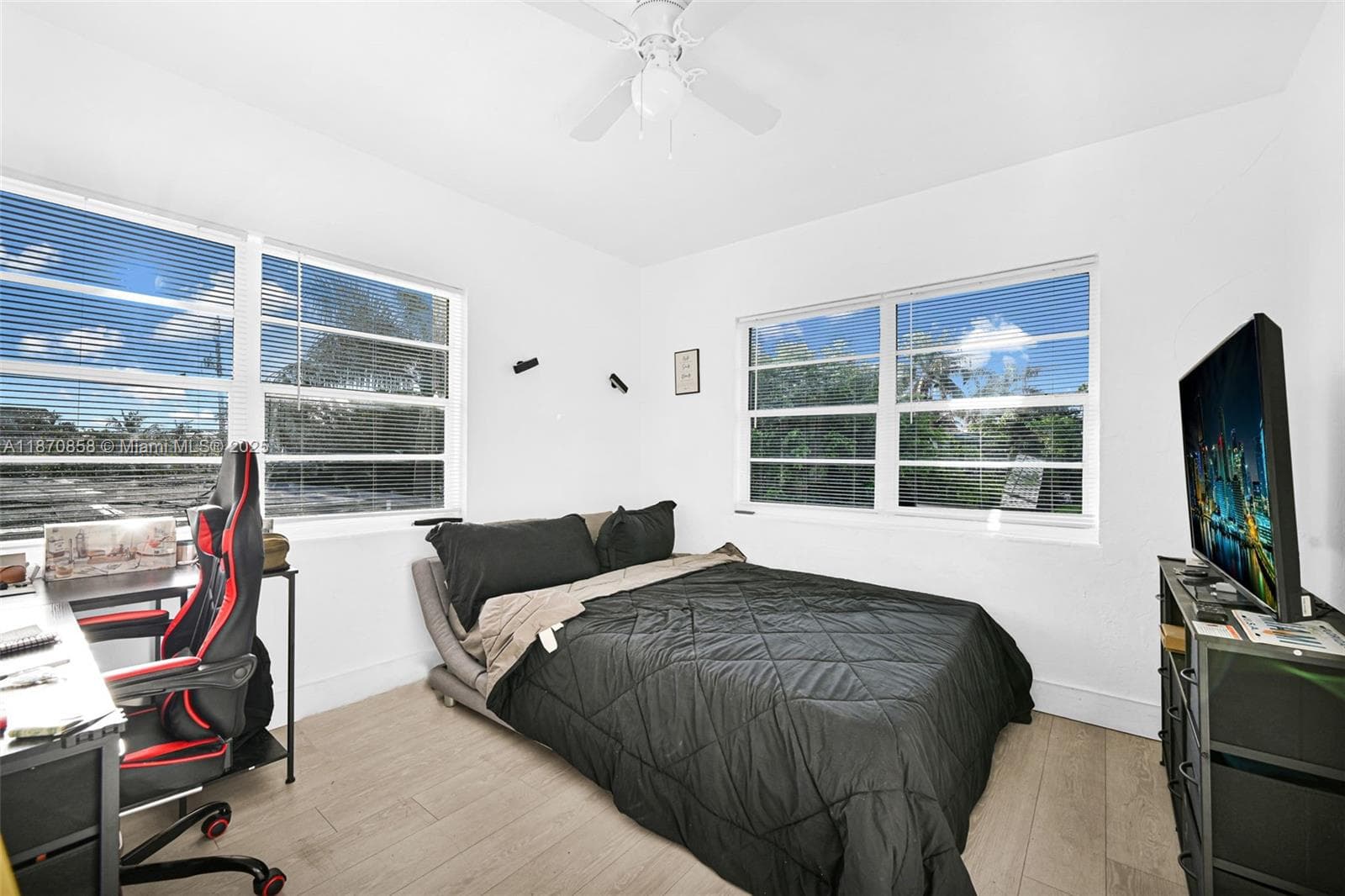 1784 Marseille Dr, Miami Beach FL 33141 — 34