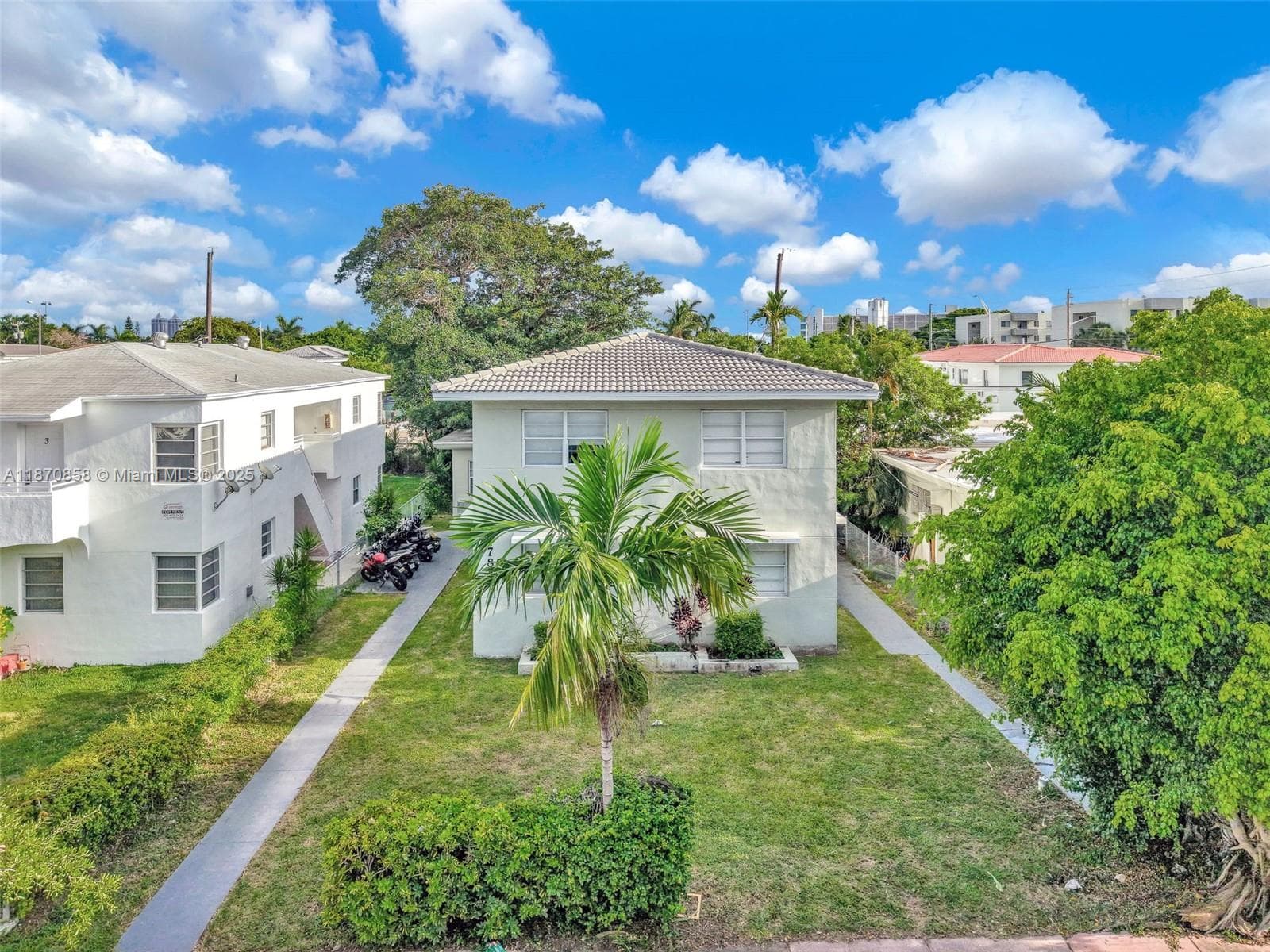 1784 Marseille Dr, Miami Beach FL 33141 — 45