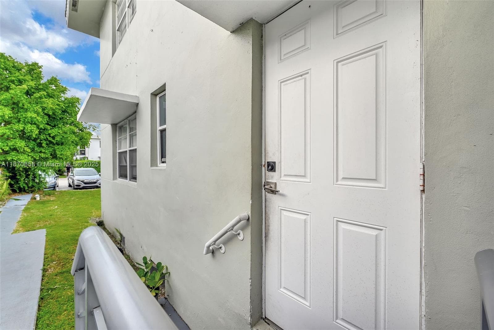 1784 Marseille Dr, Miami Beach FL 33141 — 50