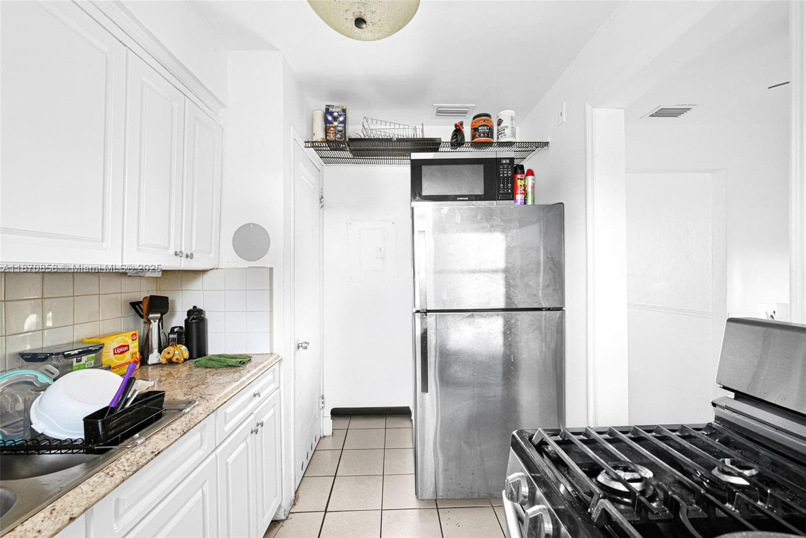 1784 Marseille Dr, Miami Beach FL 33141 — 25