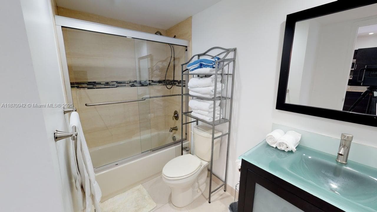 19370 Collins Ave # 11, Sunny Isles Beach FL 33160 — 19
