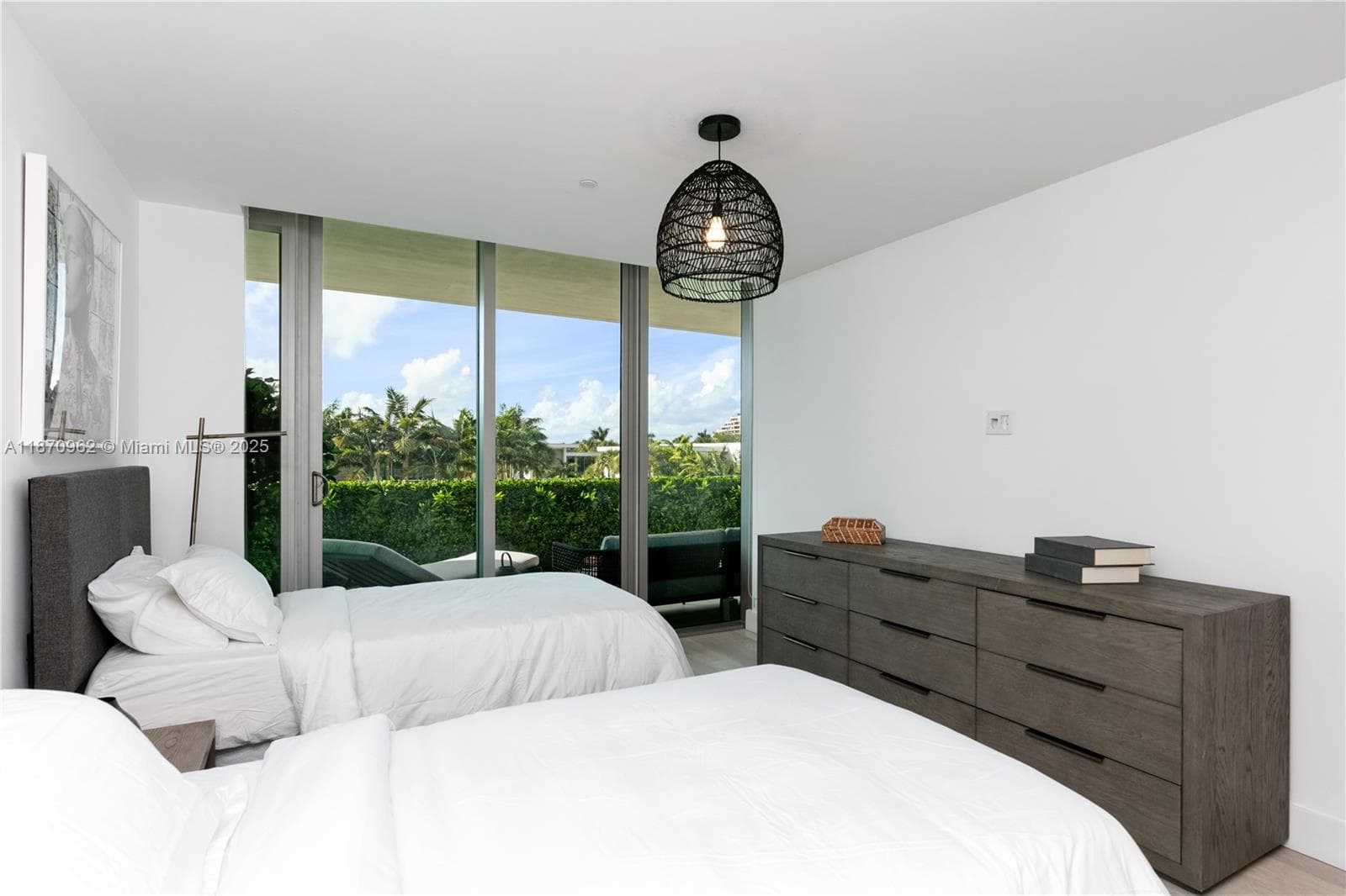 360 Ocean Dr # 305S, Key Biscayne FL 33149 — 21