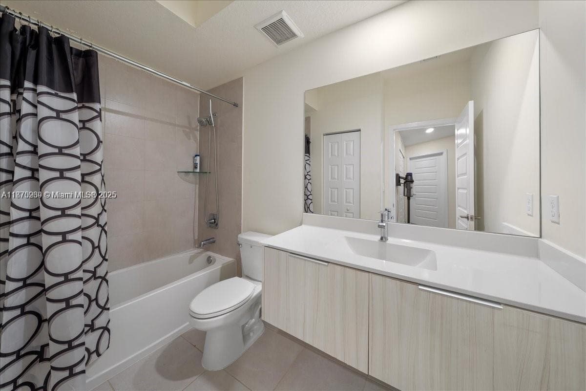 10413 NW 82nd St # 9, Doral FL 33178 — 27