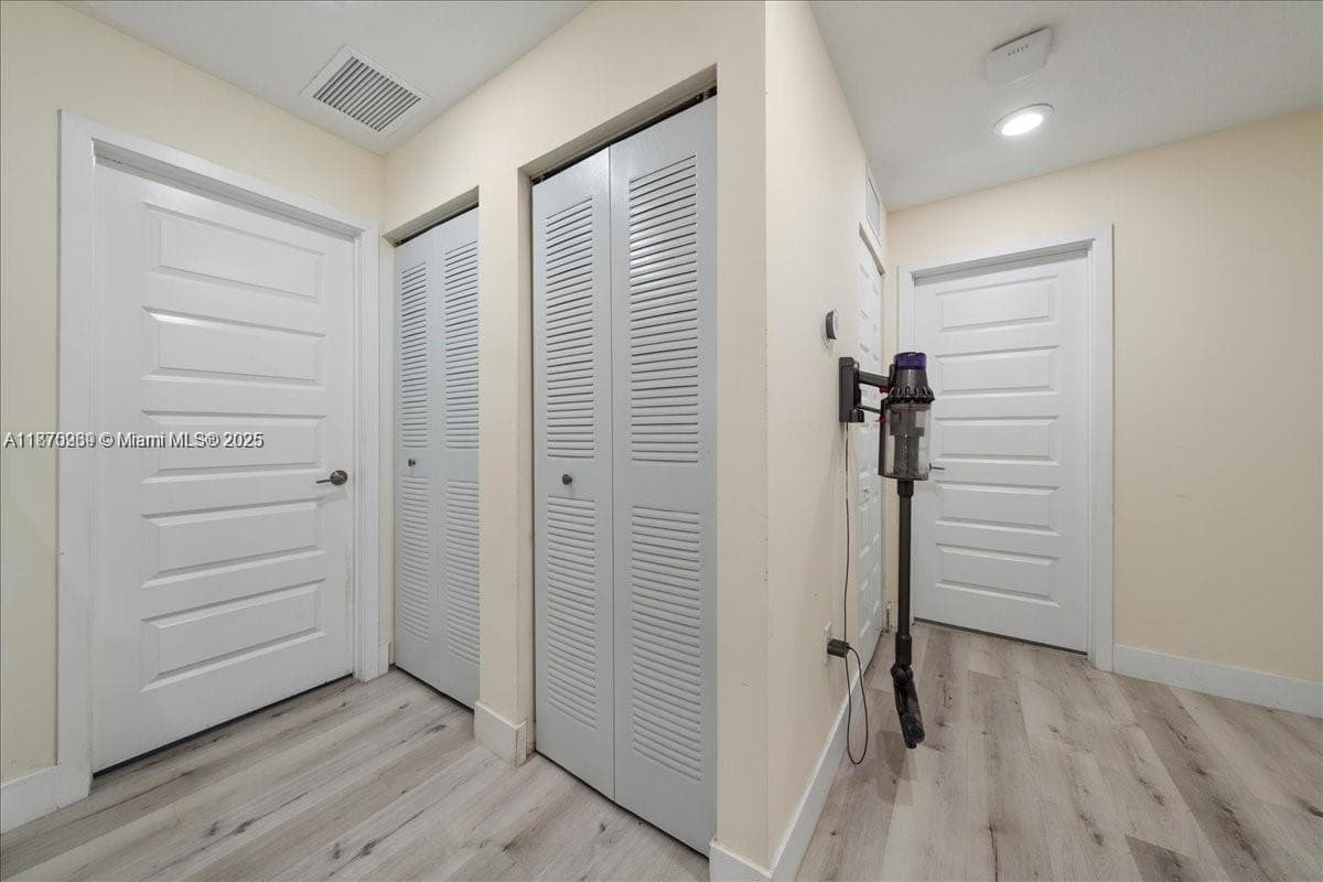 10413 NW 82nd St # 9, Doral FL 33178 — 32