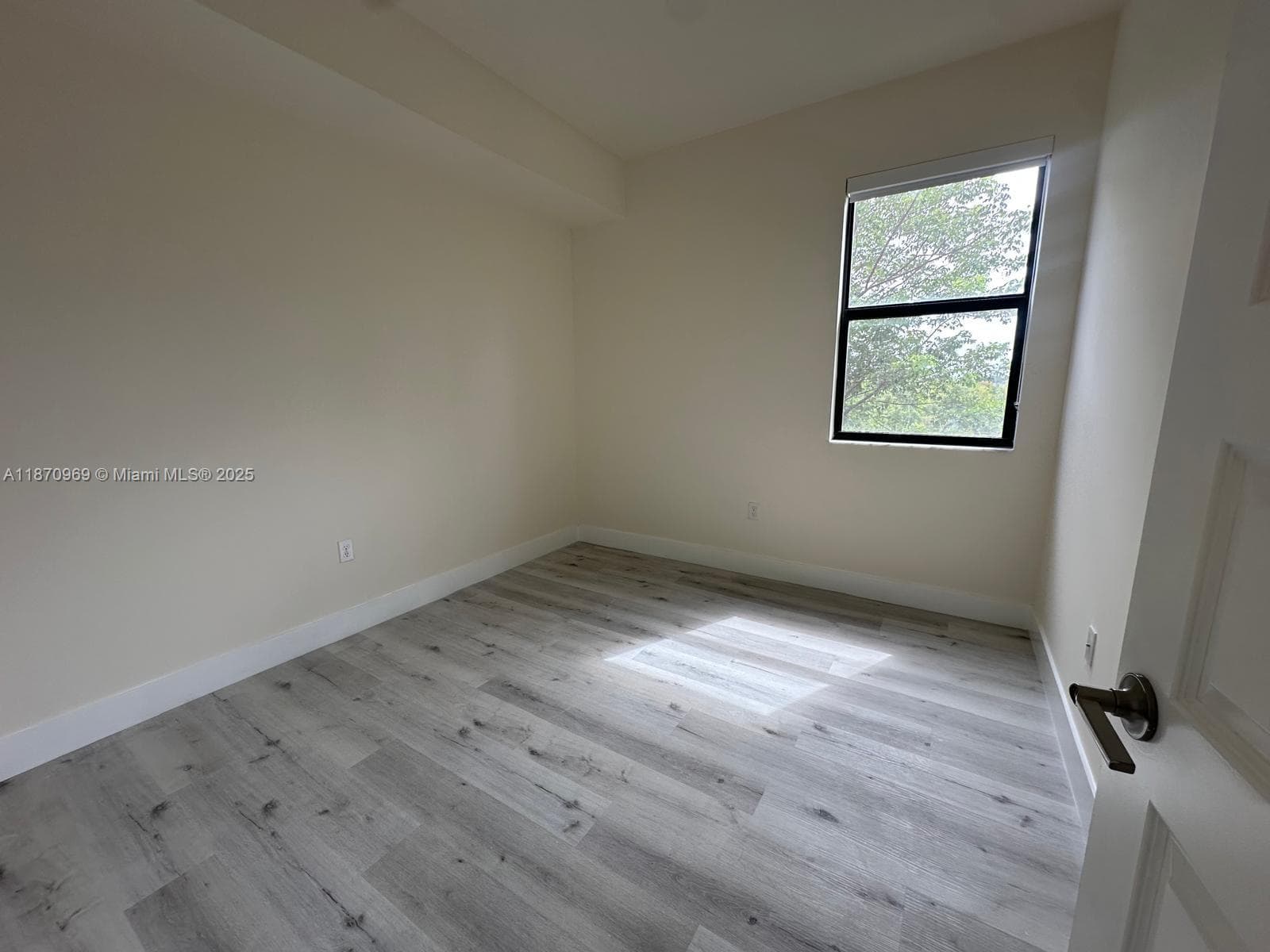 10413 NW 82nd St # 9, Doral FL 33178 — 38