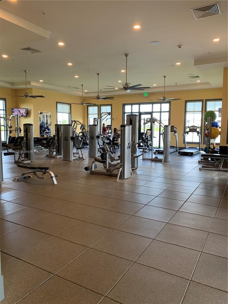 3293 W 98th Pl, Hialeah FL 33018 — 43