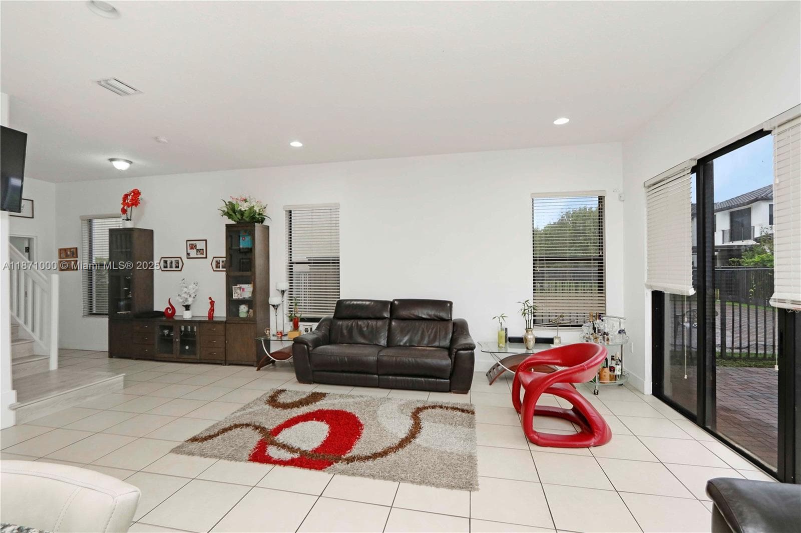 3293 W 98th Pl, Hialeah FL 33018 — 7