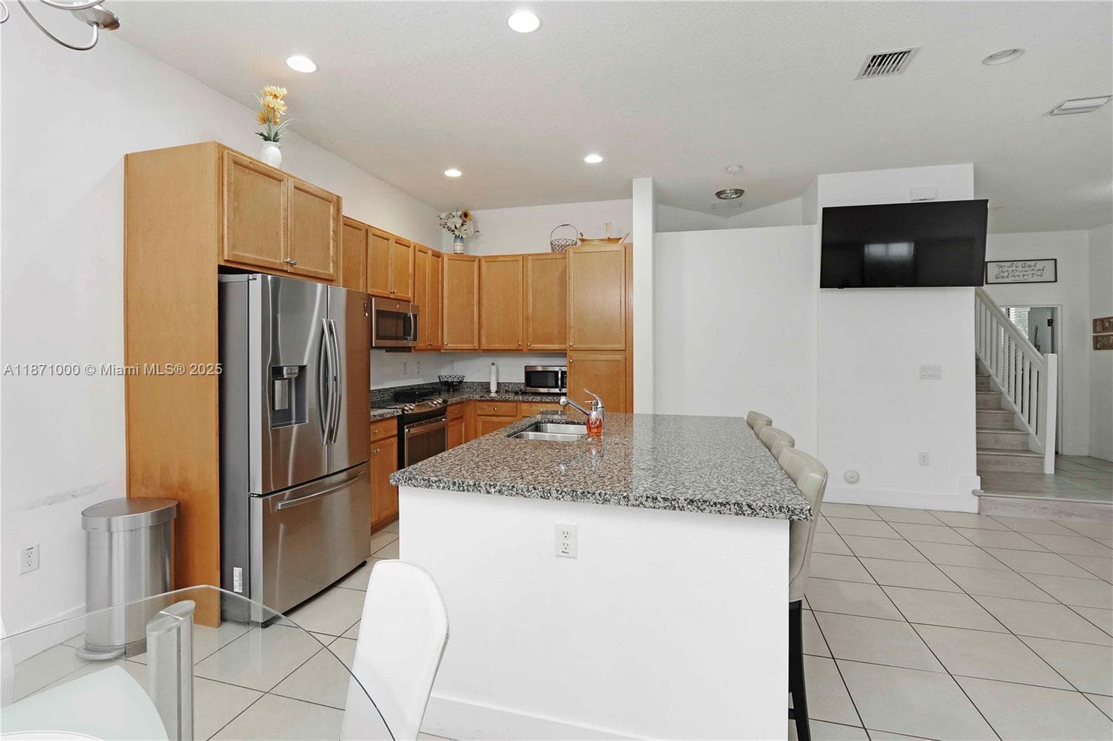 3293 W 98th Pl, Hialeah FL 33018 — 9