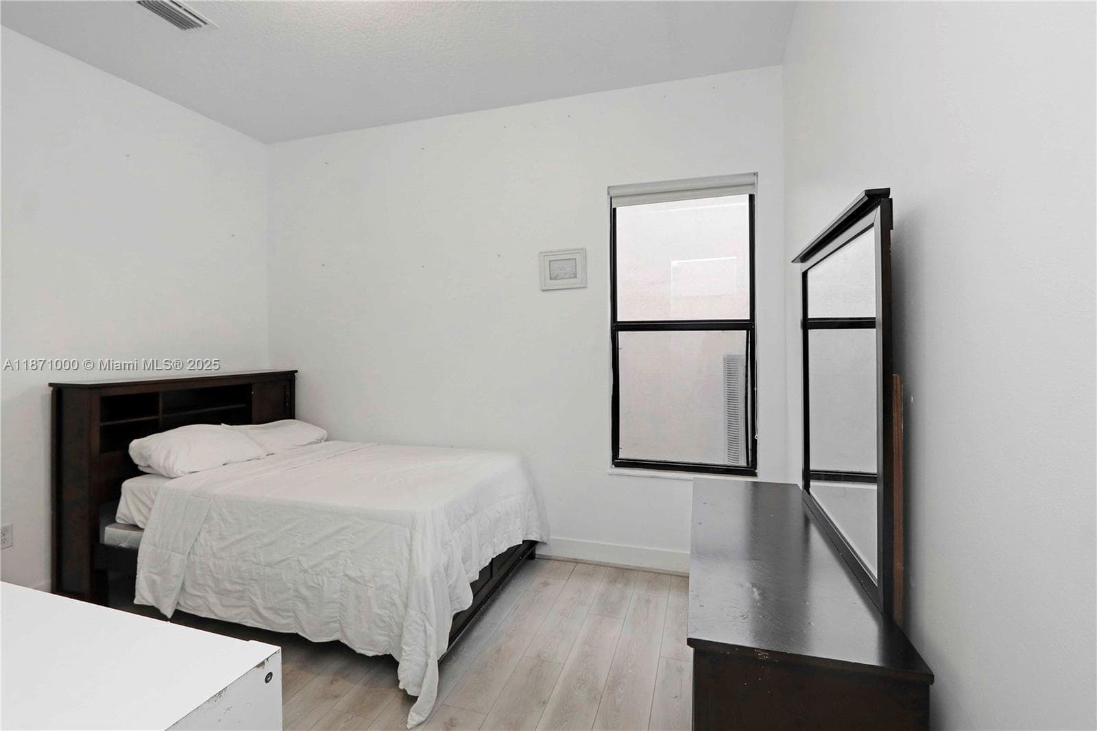 3293 W 98th Pl, Hialeah FL 33018 — 11