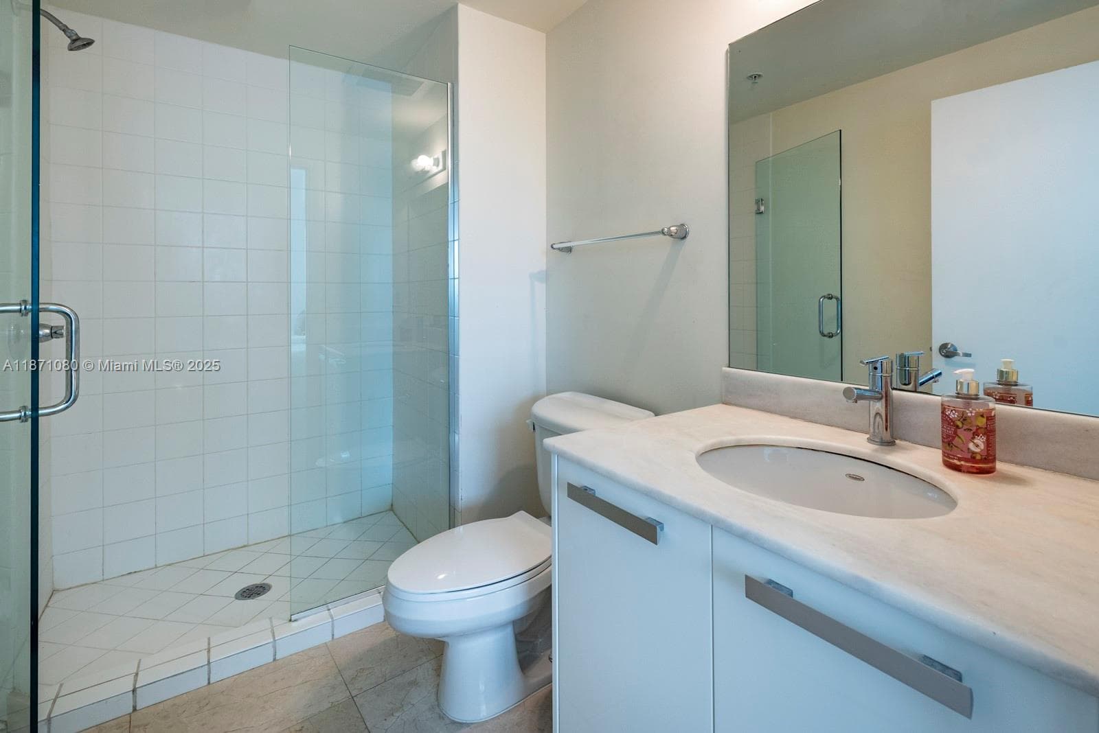 601 NE 36th St # 803, Miami FL 33137 — 16
