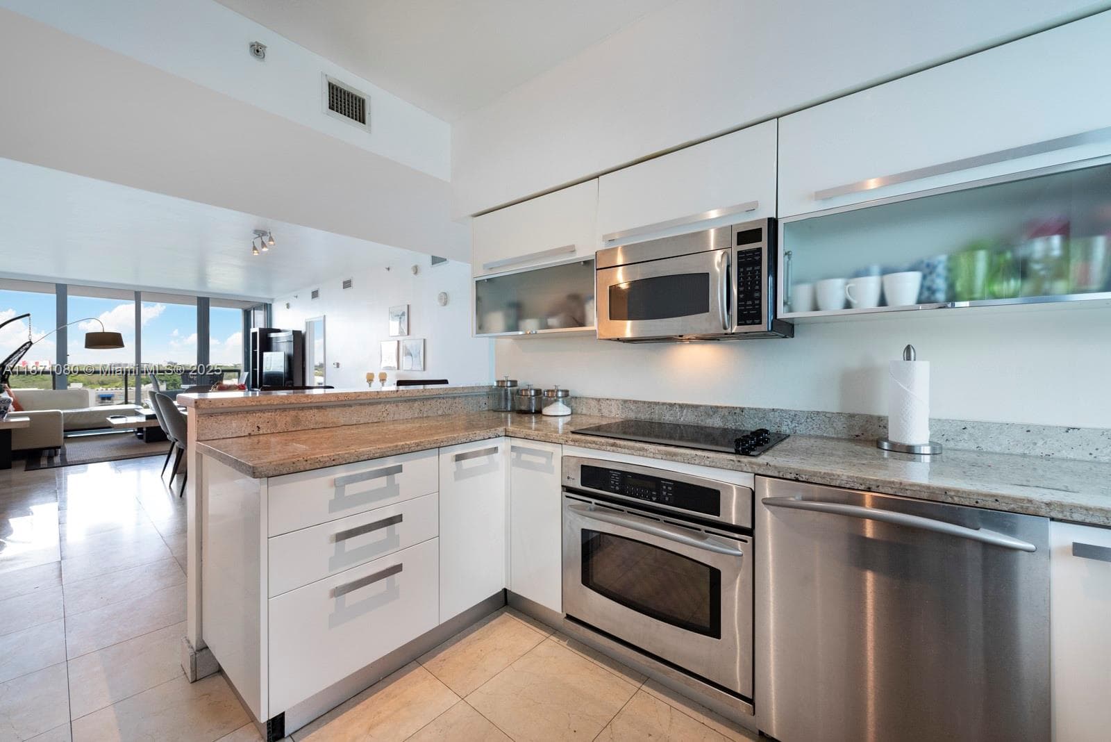 601 NE 36th St # 803, Miami FL 33137 — 22