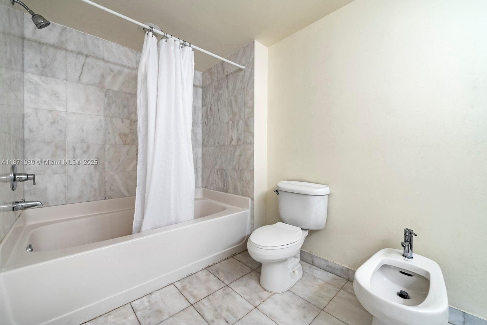 601 NE 36th St # 803, Miami FL 33137 — 14