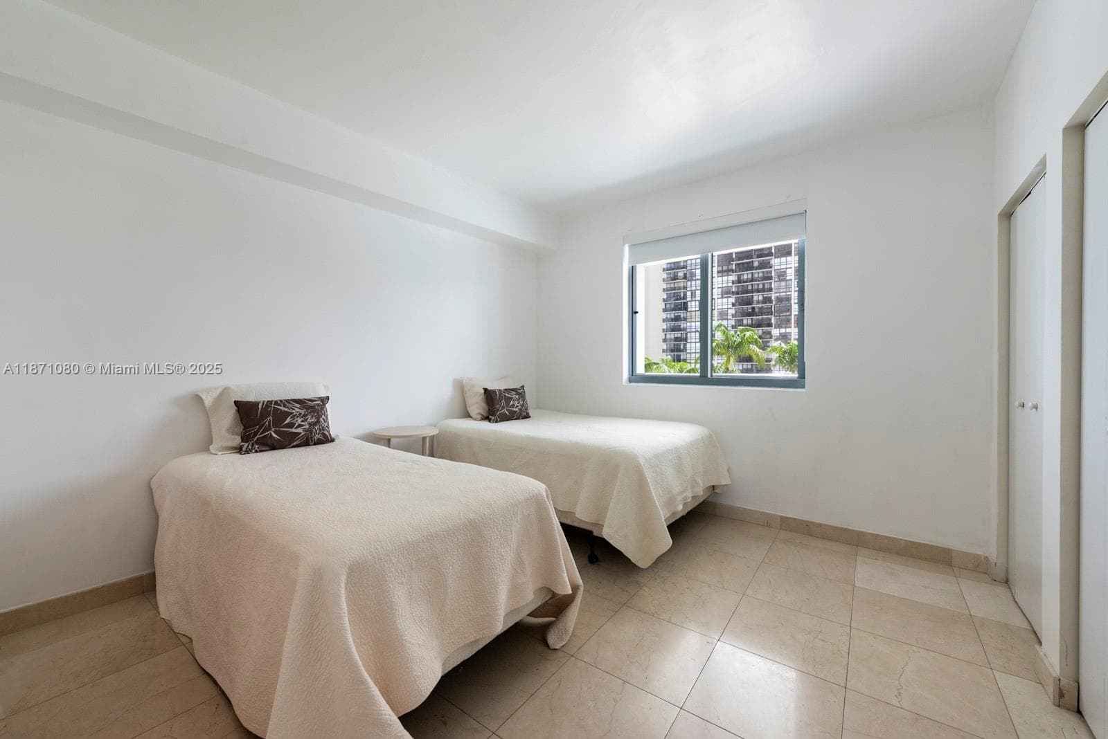 601 NE 36th St # 803, Miami FL 33137 — 15