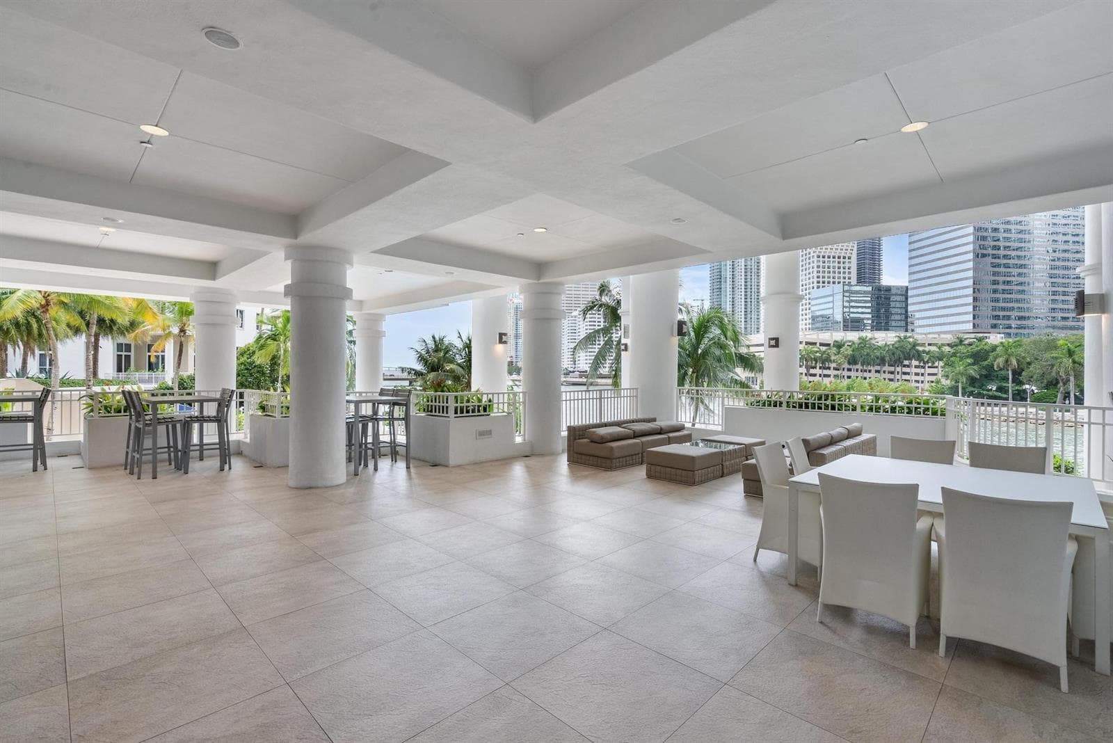 801 Brickell Key Boulevard # 2903, Miami FL 33131 — 32