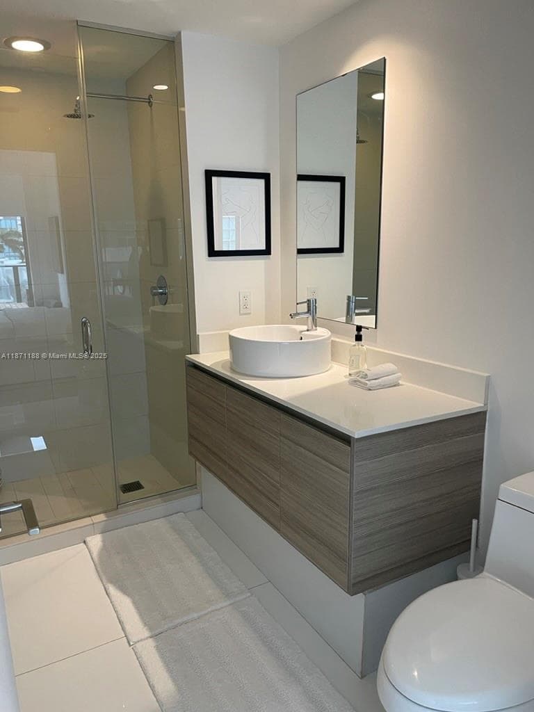 121 NE 34 ST # 901, Miami FL 33137 — 10