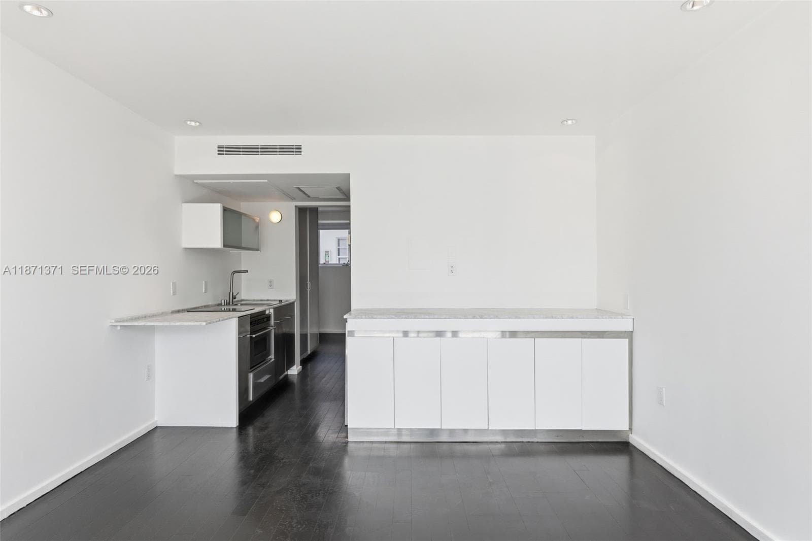 1601 West Ave # 210, Miami Beach FL 33139 — 12