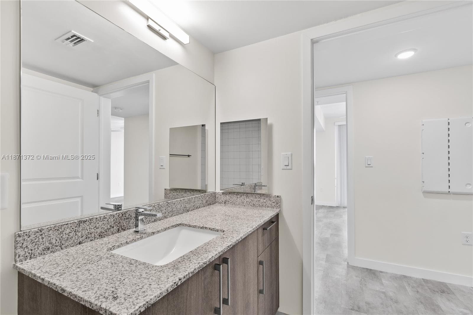 400 NW 112th Ave # 818, Sweetwater FL 33172 — 27