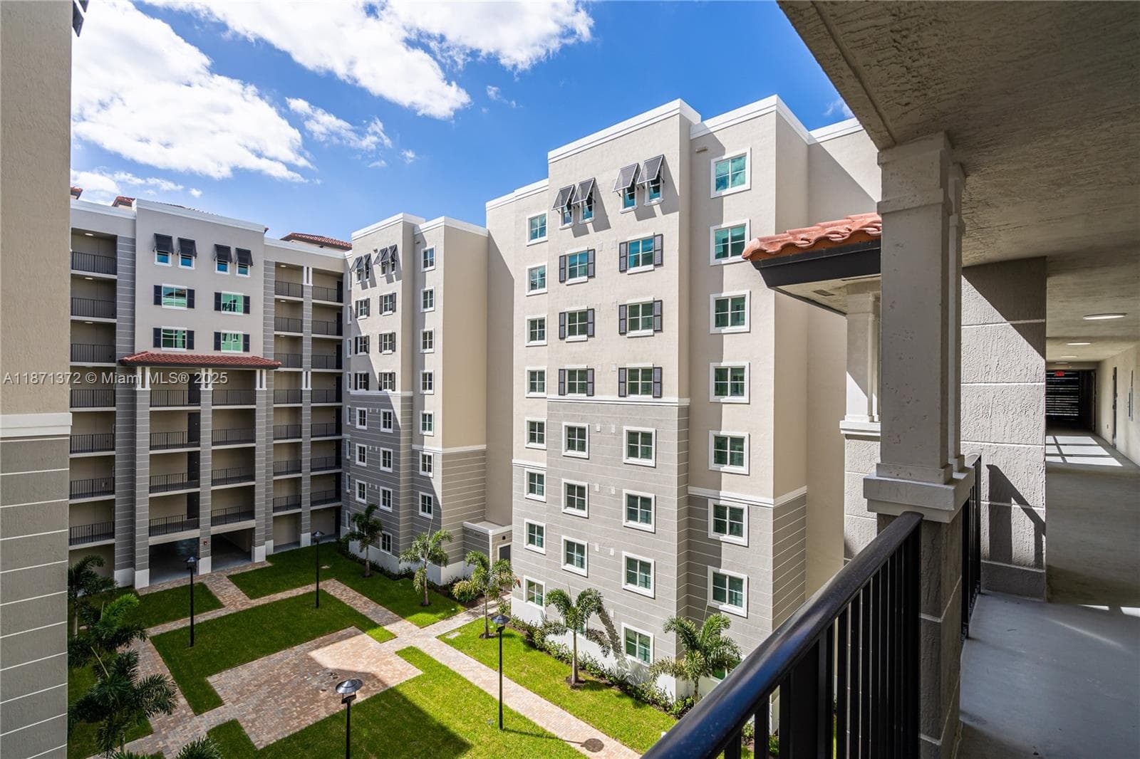 400 NW 112th Ave # 818, Sweetwater FL 33172 — 2