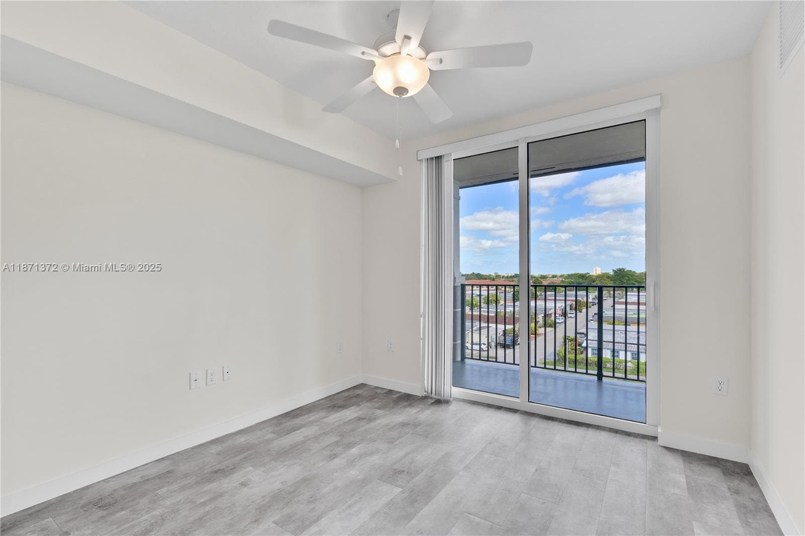 400 NW 112th Ave # 818, Sweetwater FL 33172 — 20
