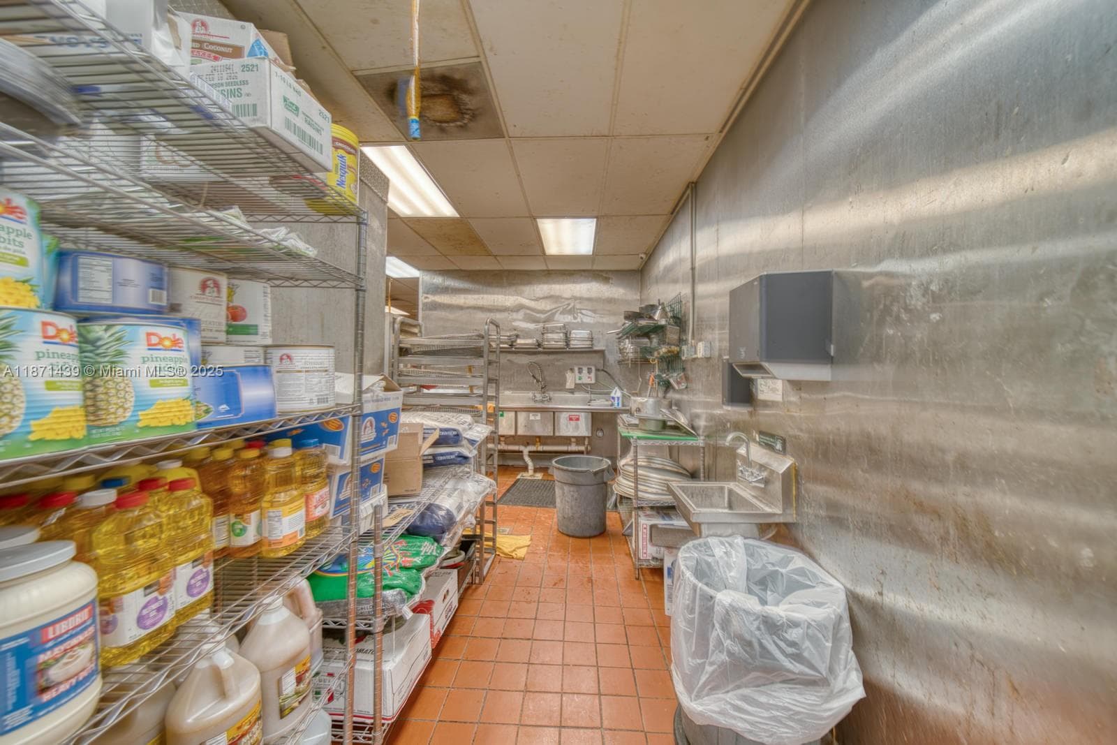 Turn-Key Restaurant For Sale High Traffic Hialeah Plaza, Hialeah FL 33010 — 23