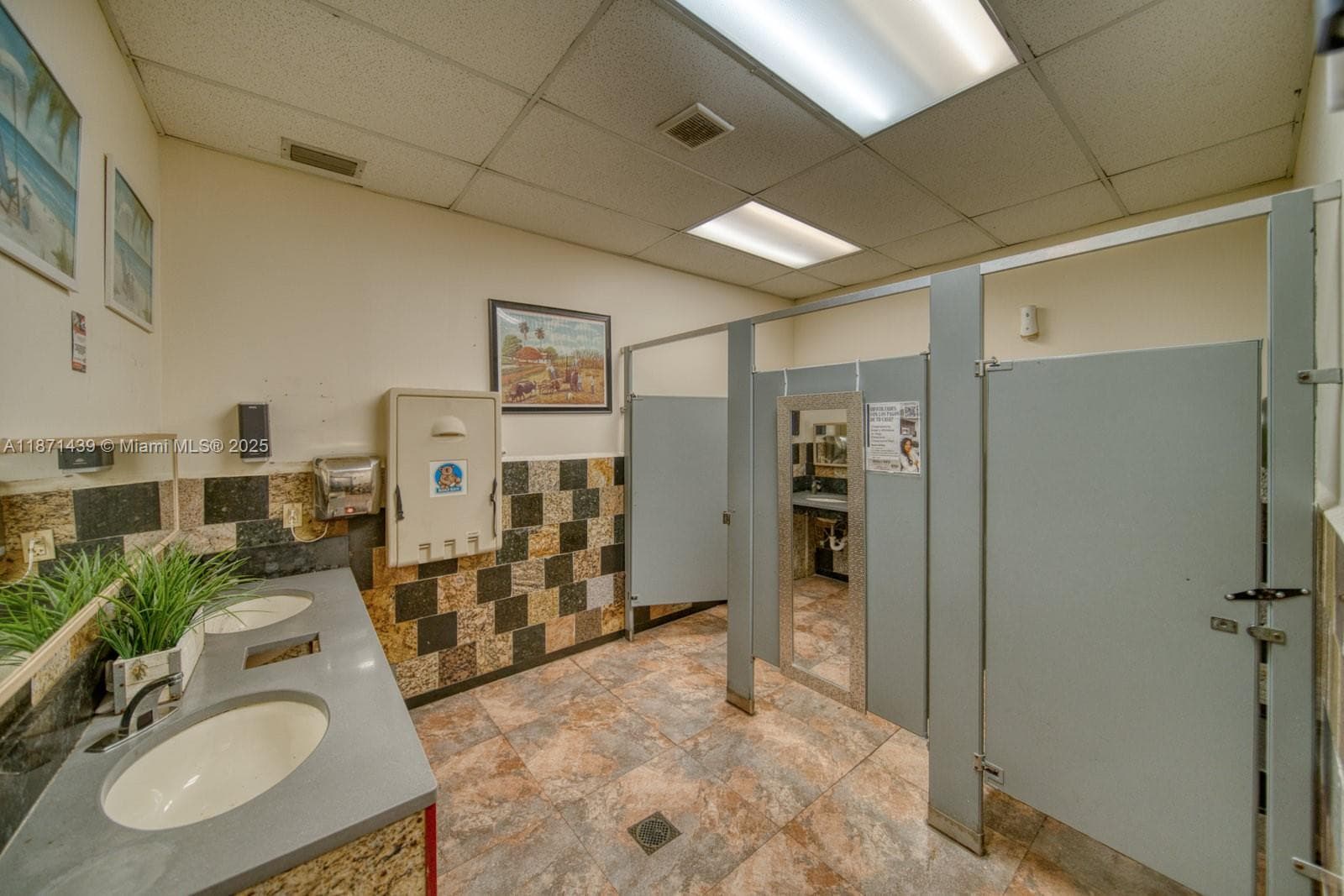 Turn-Key Restaurant For Sale High Traffic Hialeah Plaza, Hialeah FL 33010 — 30