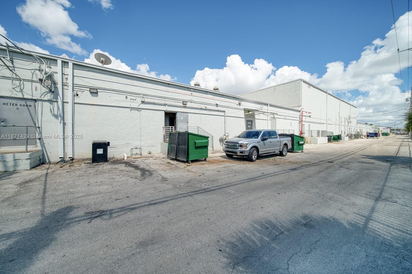 Turn-Key Restaurant For Sale High Traffic Hialeah Plaza, Hialeah FL 33010 — 35