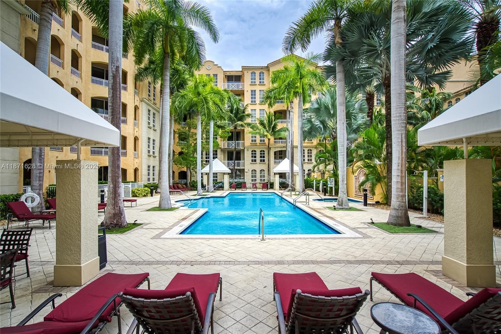 3001 NE 185th St # 135, Aventura FL 33180 — 36