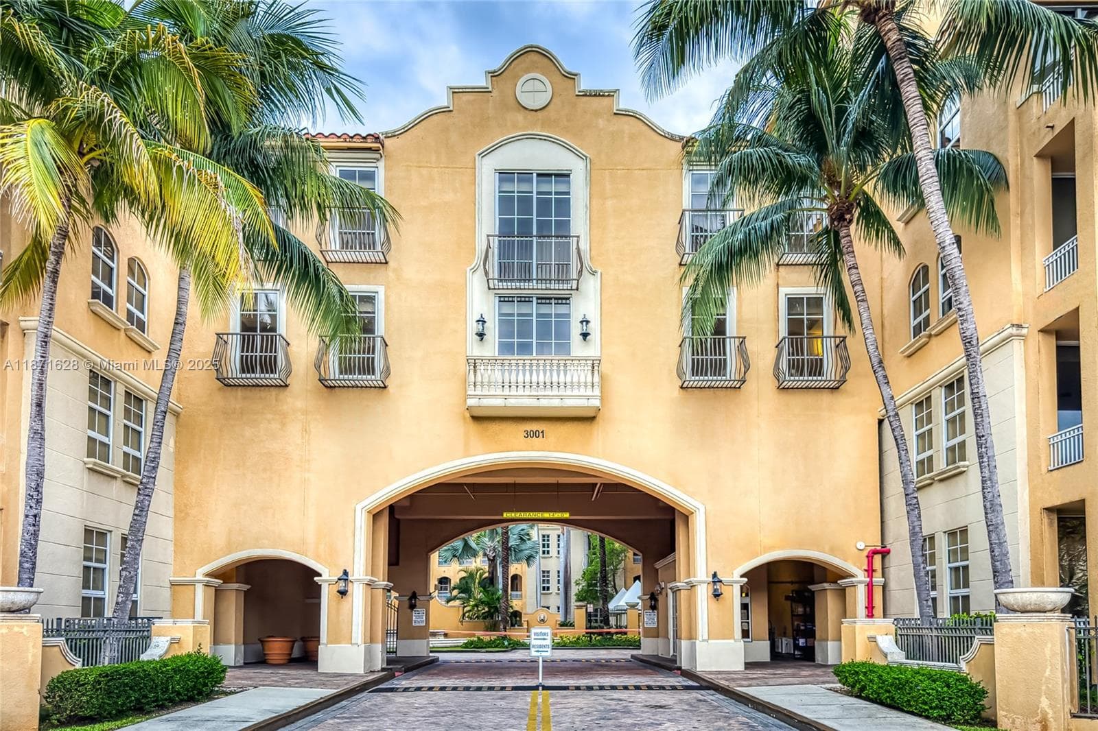 3001 NE 185th St # 135, Aventura FL 33180 — 61