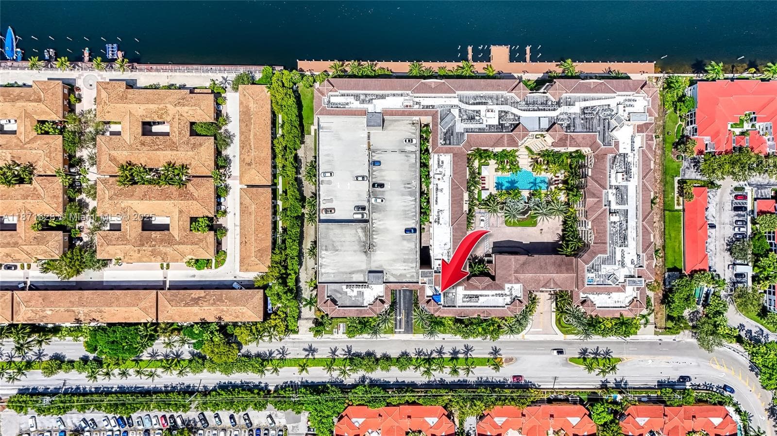 3001 NE 185th St # 135, Aventura FL 33180 — 49