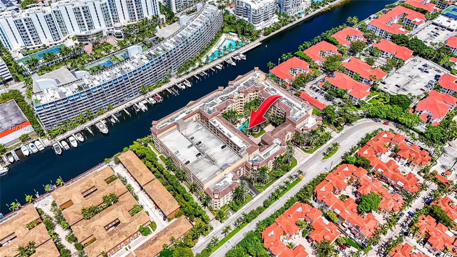 3001 NE 185th St # 135, Aventura FL 33180 — 48