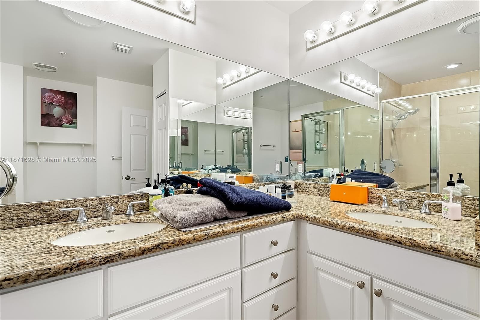 3001 NE 185th St # 135, Aventura FL 33180 — 19