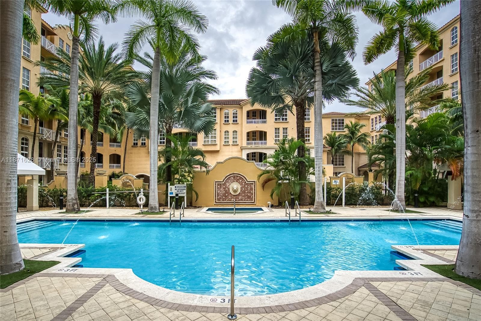 3001 NE 185th St # 135, Aventura FL 33180 — 40