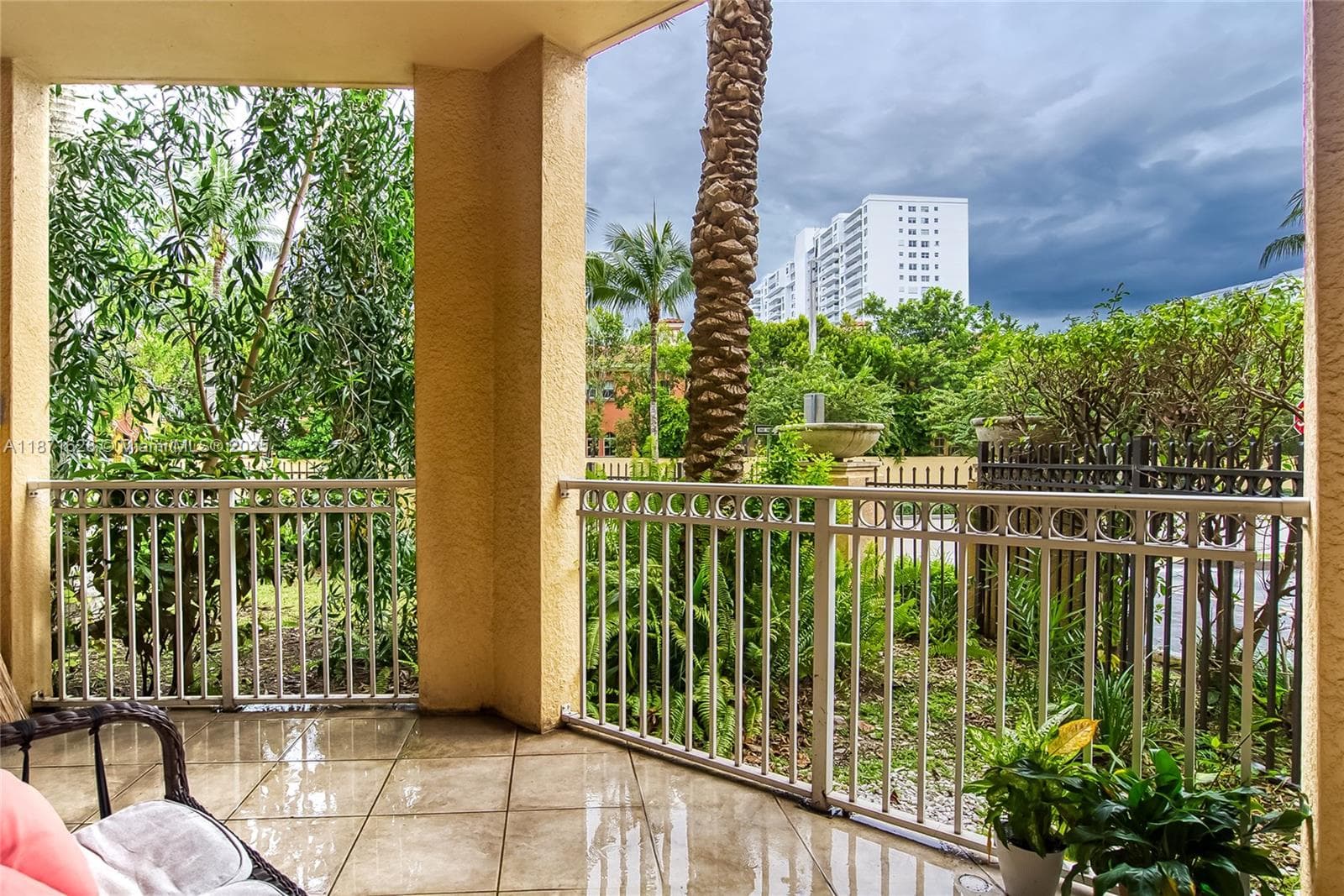 3001 NE 185th St # 135, Aventura FL 33180 — 31