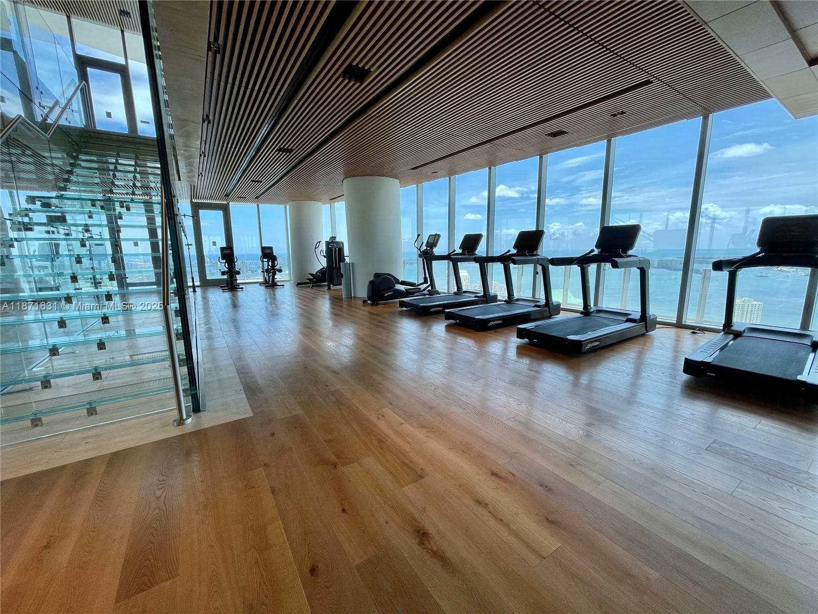 300 Biscayne Blvd Way # 506E, Miami FL 33131 — 26