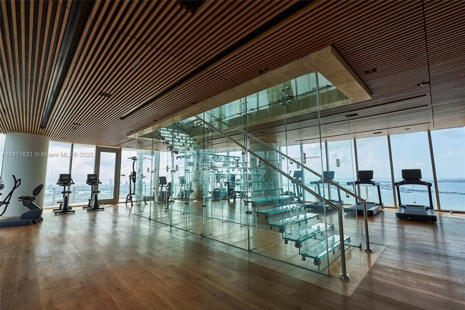 300 Biscayne Blvd Way # 506E, Miami FL 33131 — 20